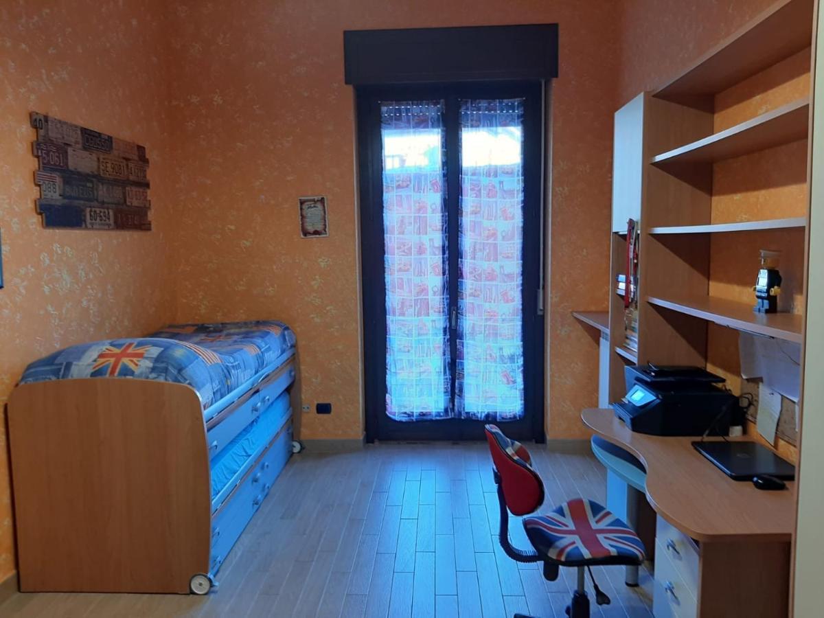 Luxe Apartment Near Milano, Rho Fiera E Mxp Бусто-Арсизио Экстерьер фото