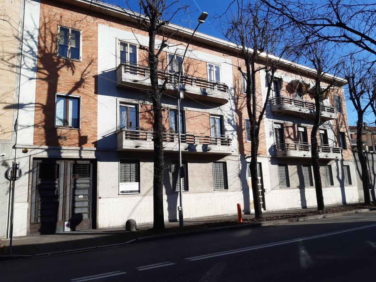 Luxe Apartment Near Milano, Rho Fiera E Mxp Бусто-Арсизио Экстерьер фото