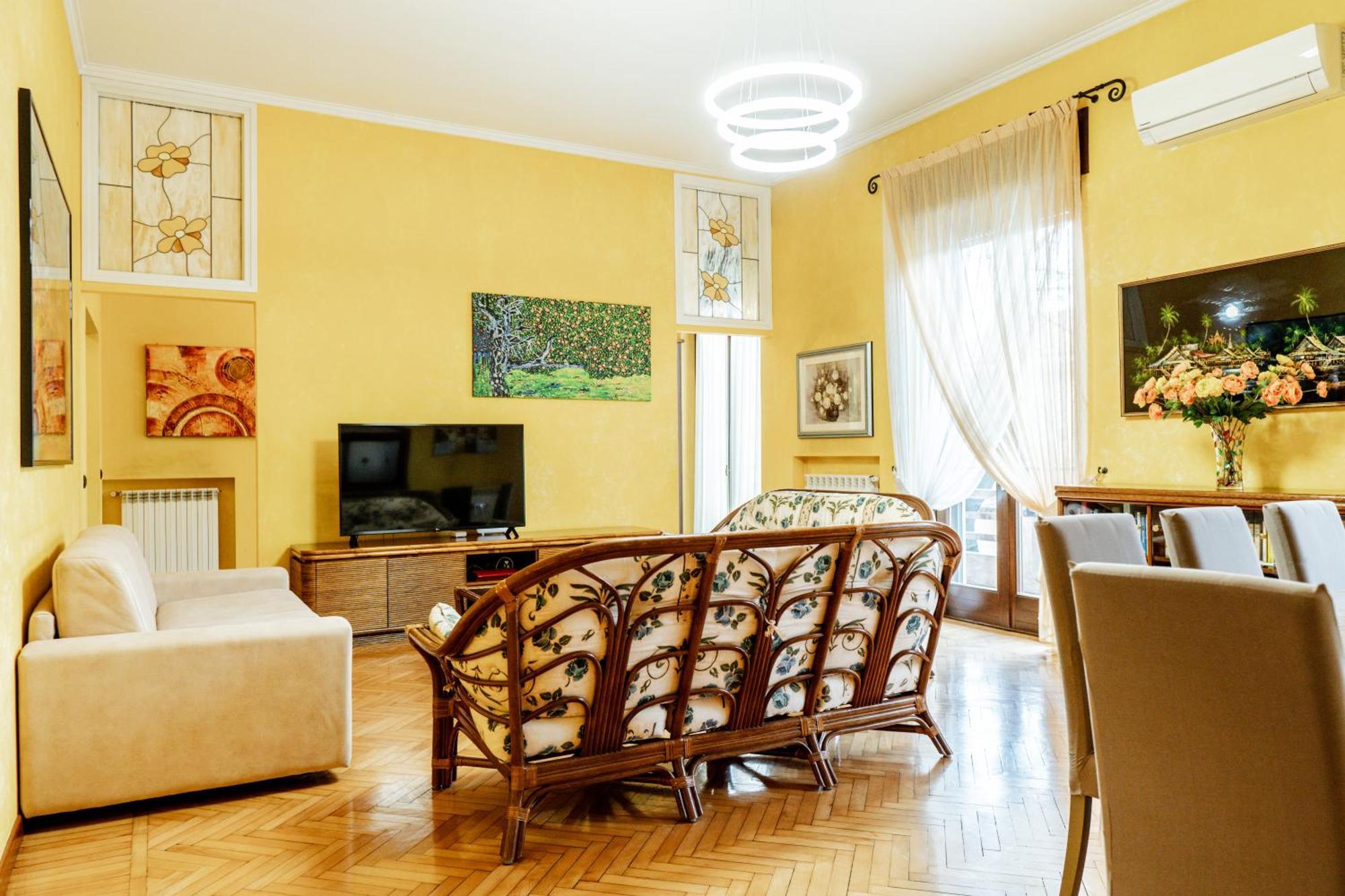 Luxe Apartment Near Milano, Rho Fiera E Mxp Бусто-Арсизио Экстерьер фото