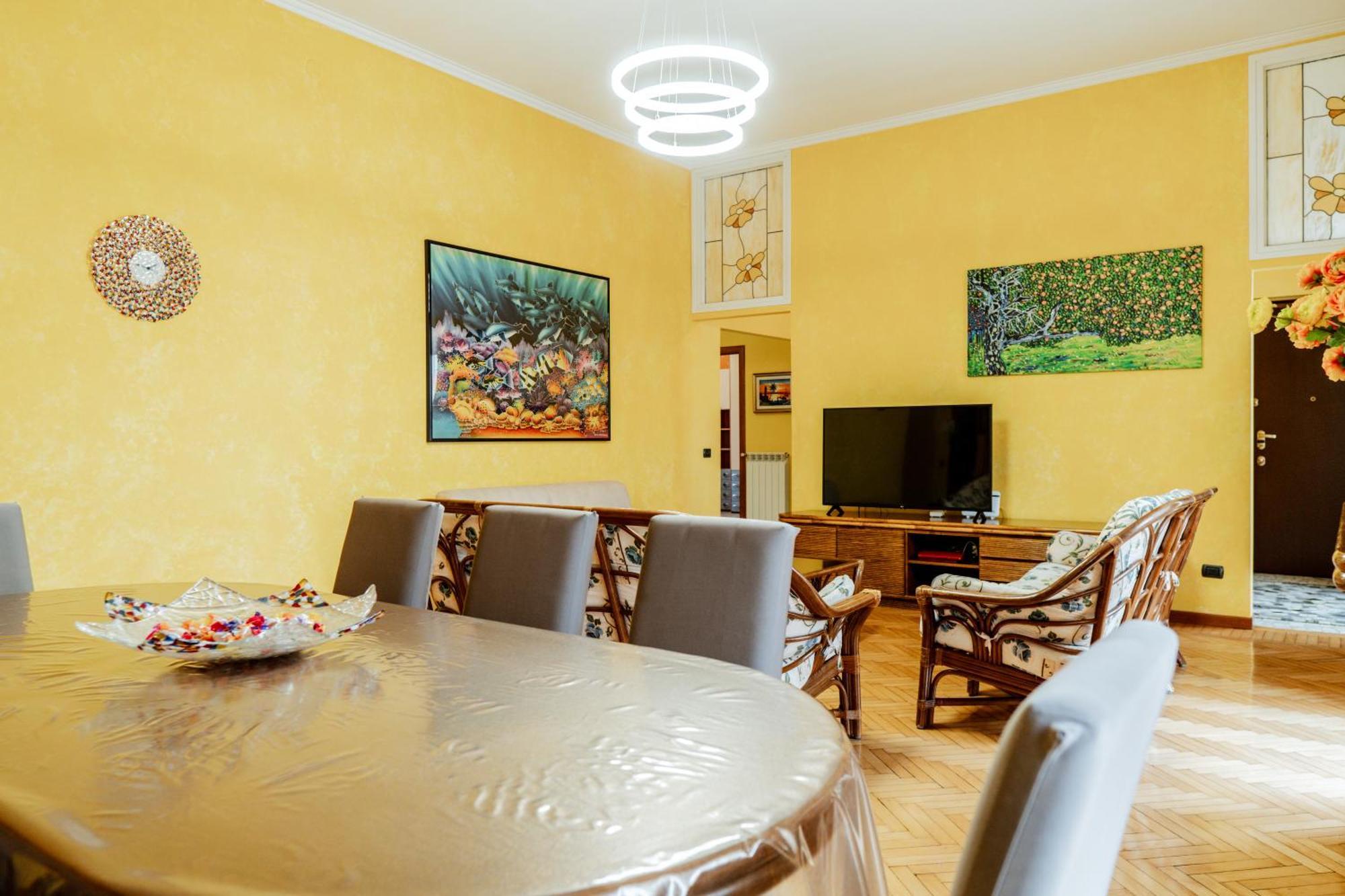 Luxe Apartment Near Milano, Rho Fiera E Mxp Бусто-Арсизио Экстерьер фото
