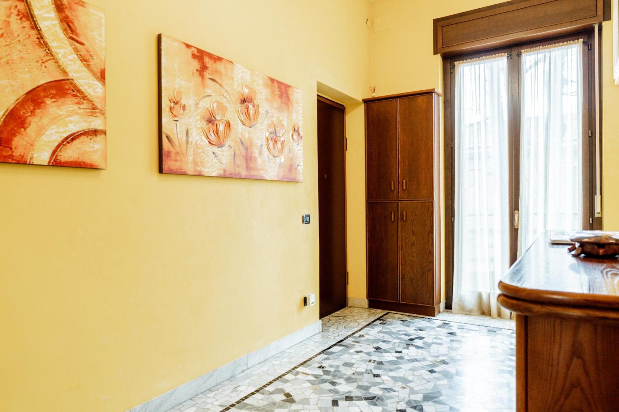 Luxe Apartment Near Milano, Rho Fiera E Mxp Бусто-Арсизио Экстерьер фото